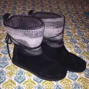 TOMS tribal pattern Boot